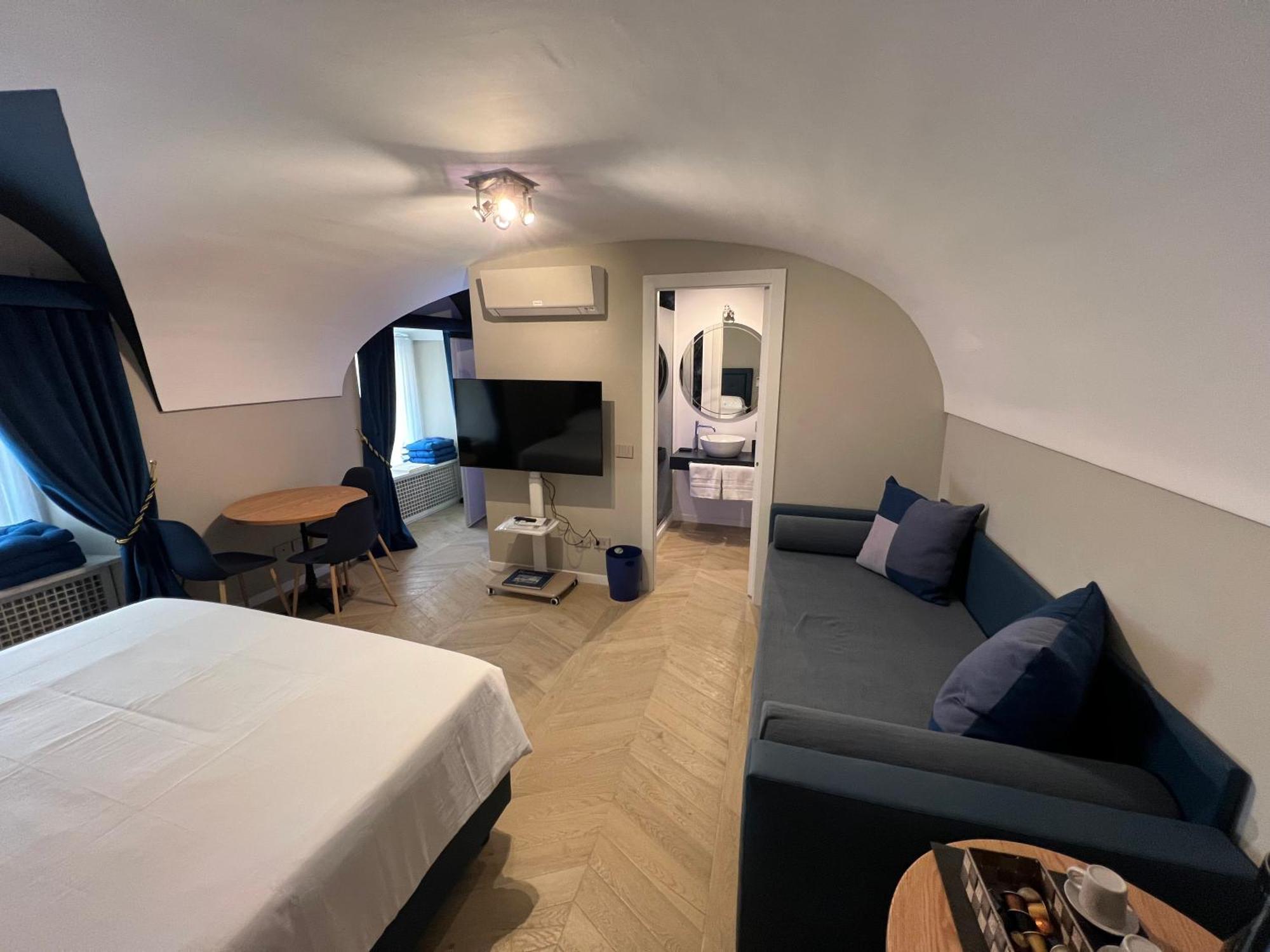Rome Luxury Blue Suites- Love 外观 照片