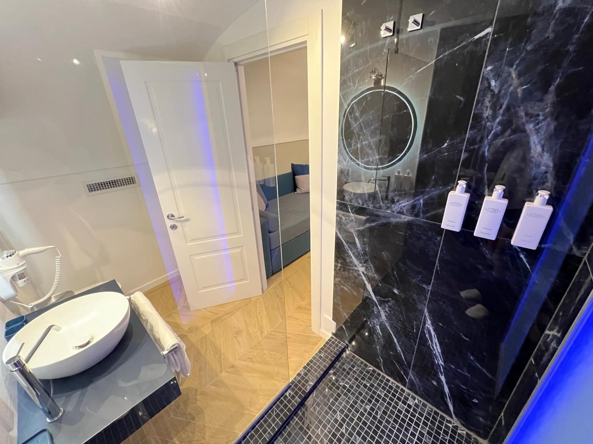 Rome Luxury Blue Suites- Love 外观 照片